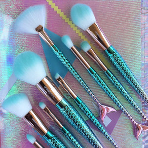 Mermaid makeup brushes set